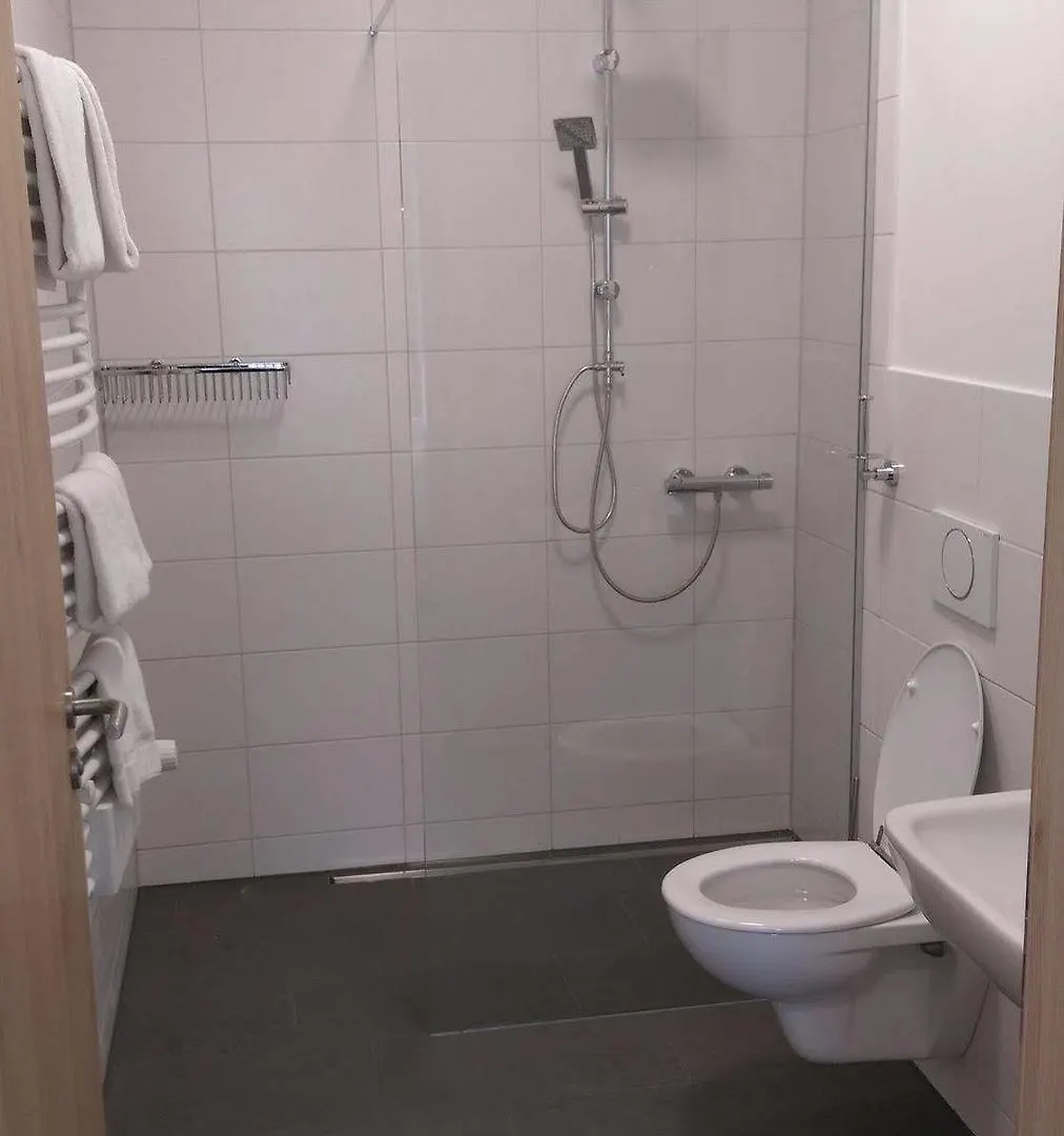 ** Penzion Gasthaus Pension Rezatgrund Windsbach Německo